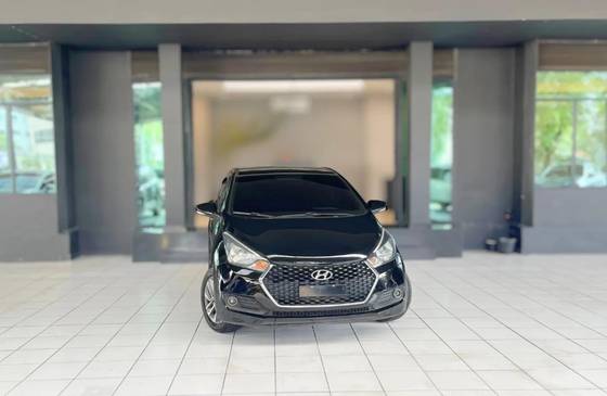 HYUNDAI HB20S 1.6 COMFORT STYLE 16V FLEX 4P AUTOMÁTICO